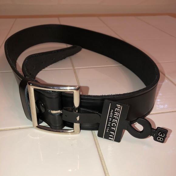 Perfect Fit Firefighter Belt - Picture 1 of 1